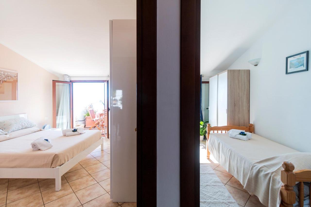 Апартаменты Sebastian House Кала-Гононе Экстерьер фото